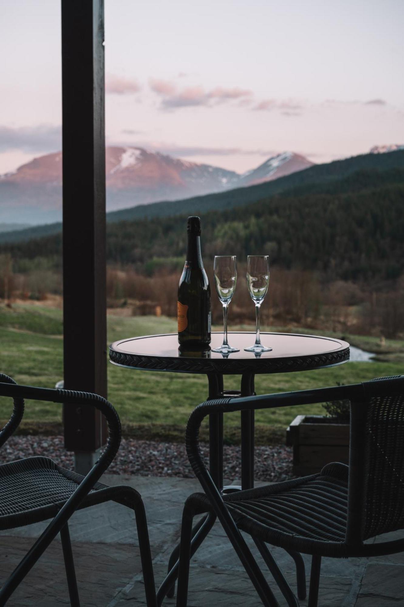 Inverskilavulin Estate Lodges Fort William Buitenkant foto