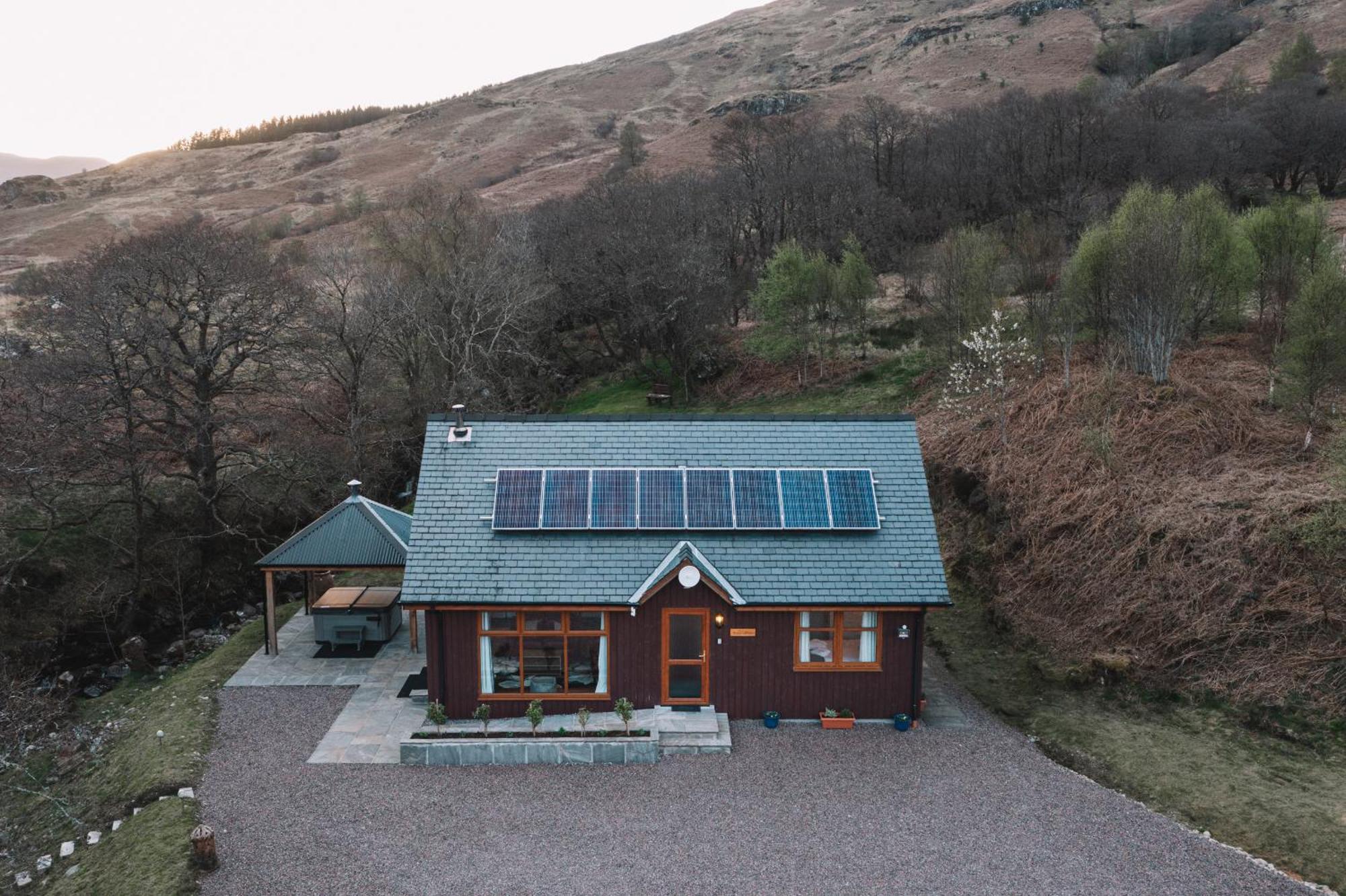 Inverskilavulin Estate Lodges Fort William Buitenkant foto