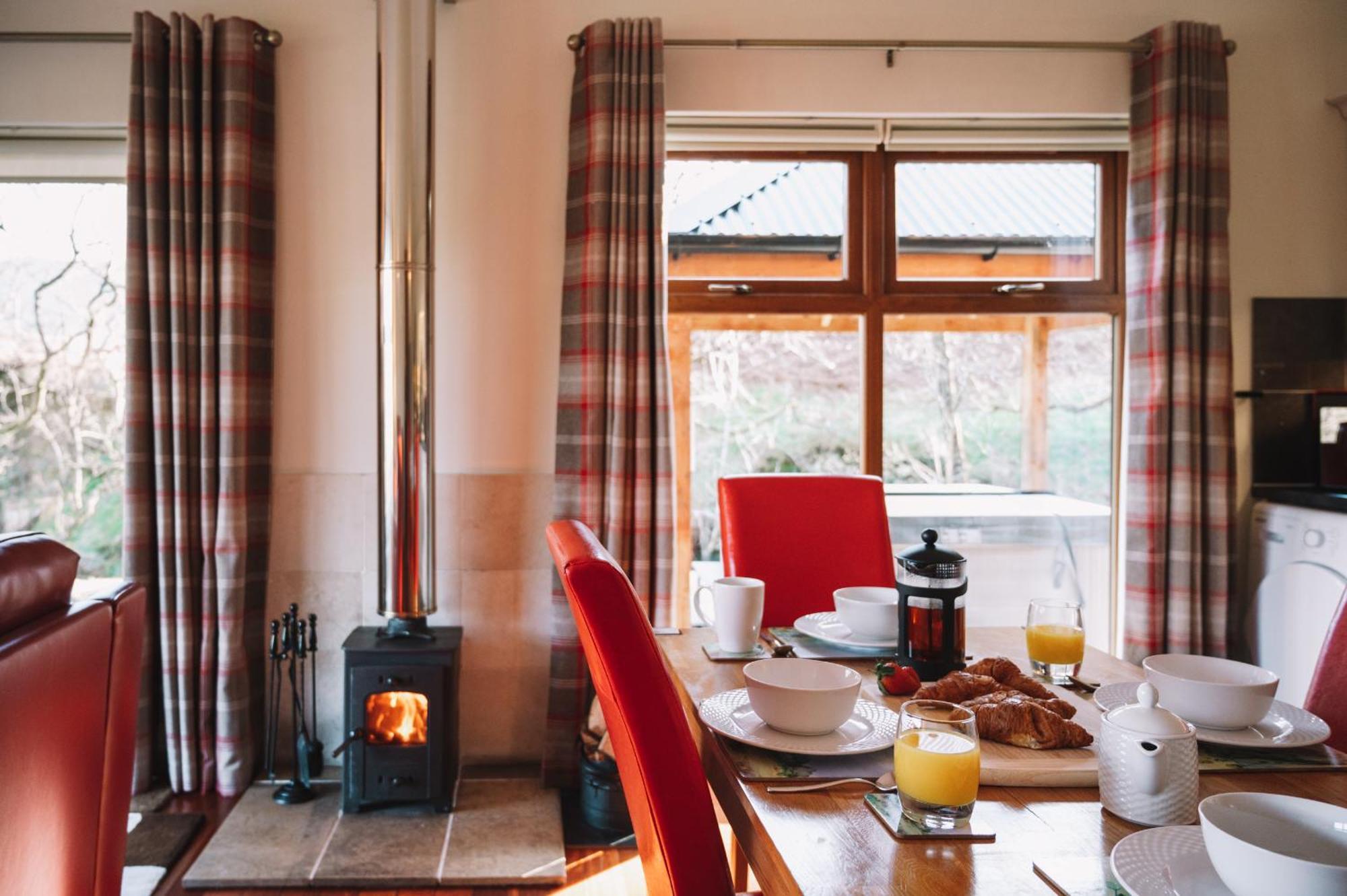 Inverskilavulin Estate Lodges Fort William Buitenkant foto